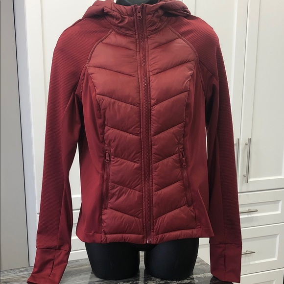 Reitmans Jackets & Blazers - Reitmans Active Burgundy Hooded Lightweight Jacket – Women’s XS